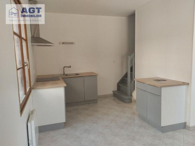 Location Appartement 4 pièces 56m² BEAUVAIS 60000