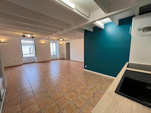 Location Appartement 4 pièces 59.58 m2 Rauzan