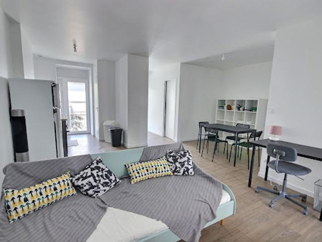 Location Appartement 4 pièces 63 m2 Saint Etienne