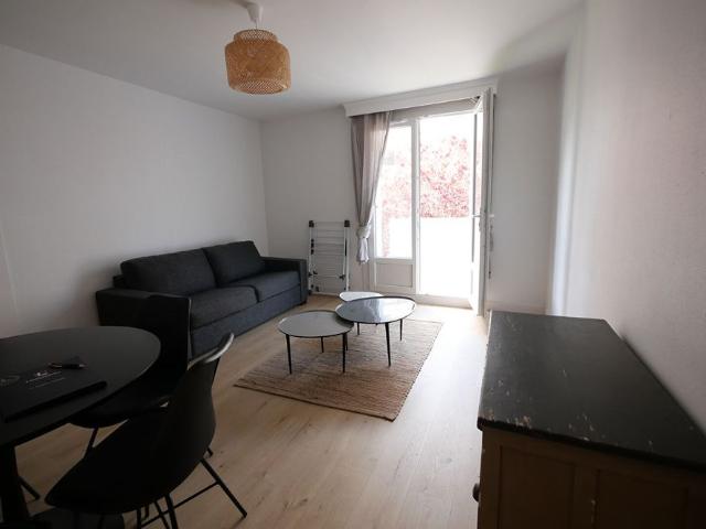 Location Appartement 4 pièces 63m²