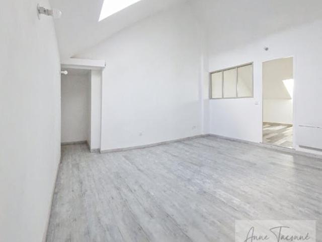 Location Appartement 4 pièces 60 m2 Puiseaux