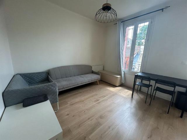 Location Appartement 4 pièces 60m² AUBERVILLIERS 93300