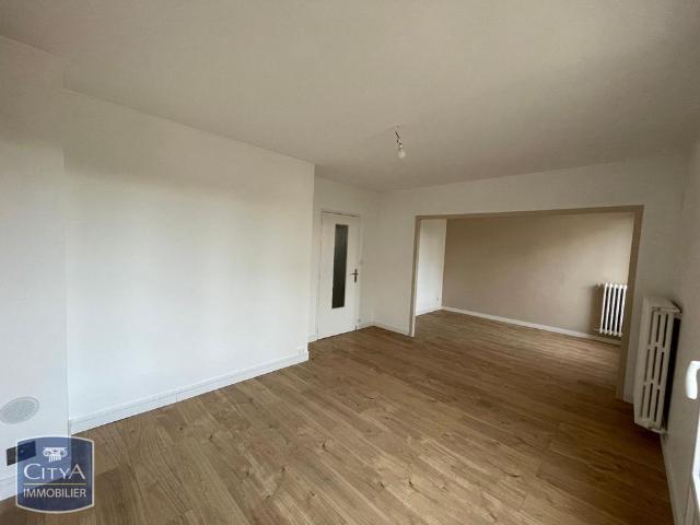 Location Appartement 4 pièces 61m² ALLONNES 72700