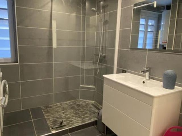 Location Appartement 4 pièces 62 m2 Grenoble