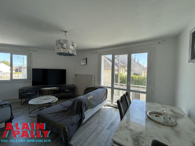 Location Appartement 4 pièces 62m² CHATEAUDUN 28200