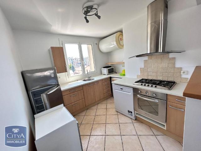 Location Appartement 4 pièces 62m² FONTAINE 38600