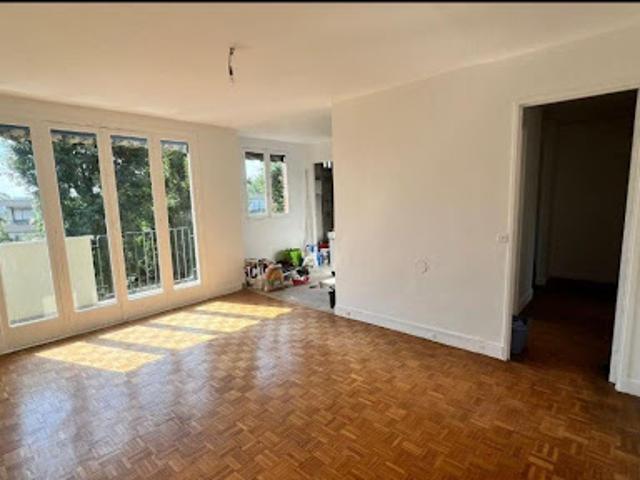 Location Appartement 4 pièces 67 m2 L'hay les roses