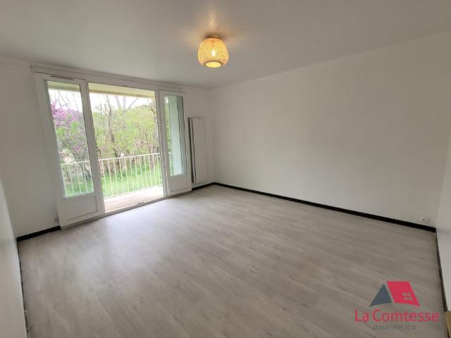 Location Appartement 4 pièces 67m² AIX EN PROVENCE 13100