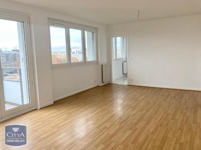 Location Appartement 4 pièces 67m² MONTROUGE 92120