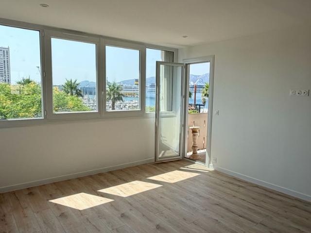Location Appartement 4 pièces 67m² TOULON 83000