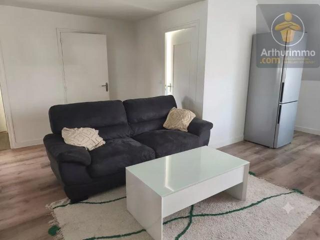 Location Appartement 4 pièces 64 m2 à Saint Gervais la Forêt