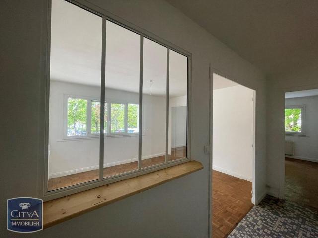 Location Appartement 4 pièces 64m² OULLINS 69600