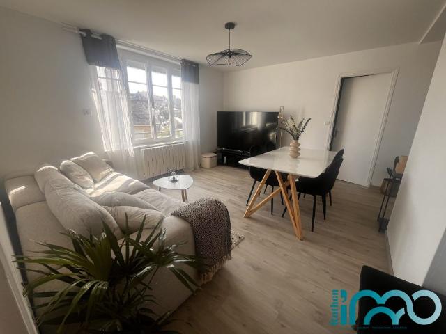 Location Appartement 4 pièces 64m² RODEZ 12000
