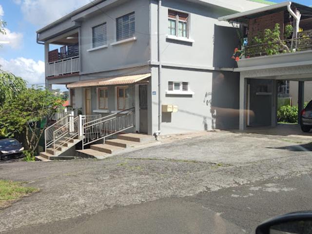 Location Appartement 4 pièces 65.41 m2 Fort de france