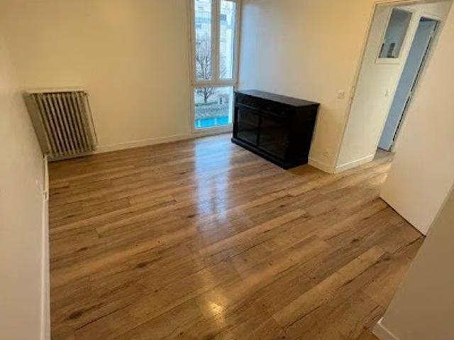 Location Appartement 4 pièces 65 m2 Le Pecq