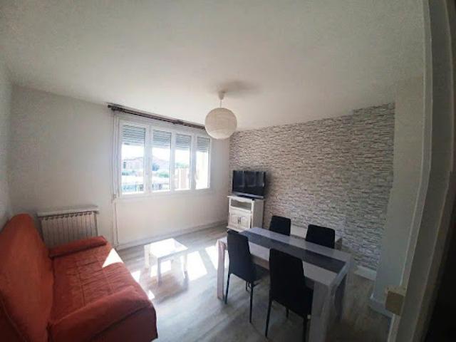 Location Appartement 4 pièces 65 m2 Saint Etienne
