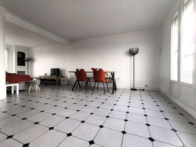 Location Appartement 4 pièces 65m²
