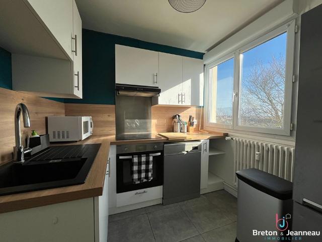 Location Appartement 4 pièces 65m²