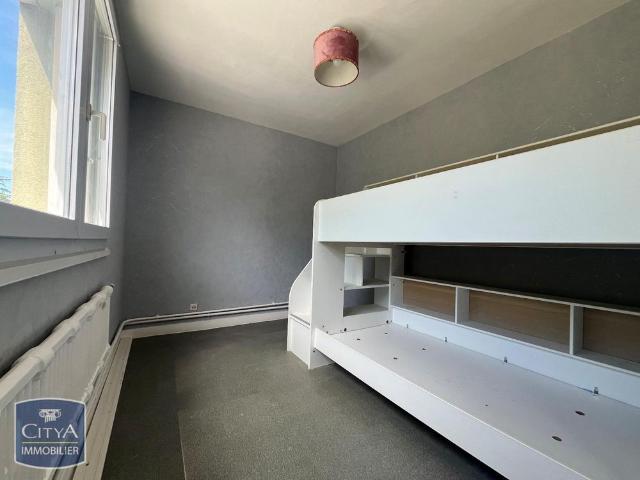 Location Appartement 4 pièces 65m² MACON 71000