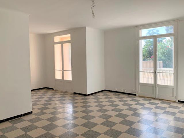 Location Appartement 4 pièces 66.4 m2 La Seyne sur Mer