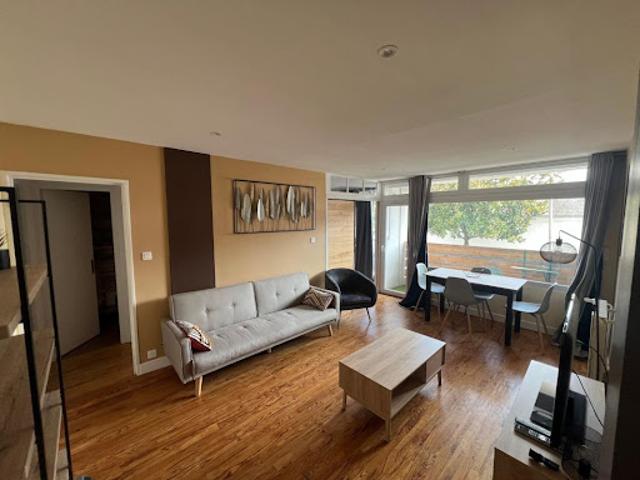 Location Appartement 4 pièces 66.23 m2 Tarbes