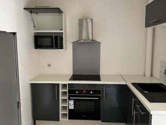 Location Appartement 4 pièces 66 m2 Sainte rose