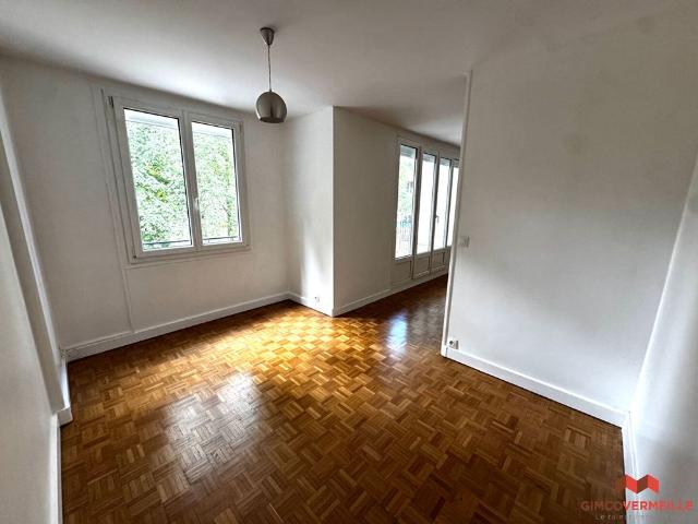 Location Appartement 4 pièces 66m²