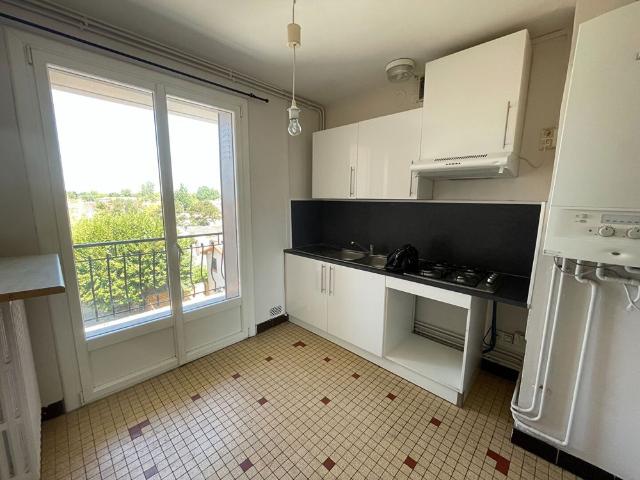Location Appartement 4 pièces 66m²