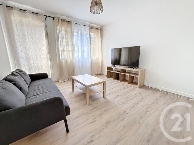 Location Appartement 4 pièces 66m² CLERMONT FERRAND 63000