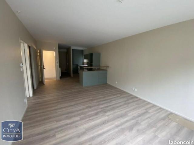 Location Appartement 4 pièces 66m² ROCHE LA MOLIERE 42230