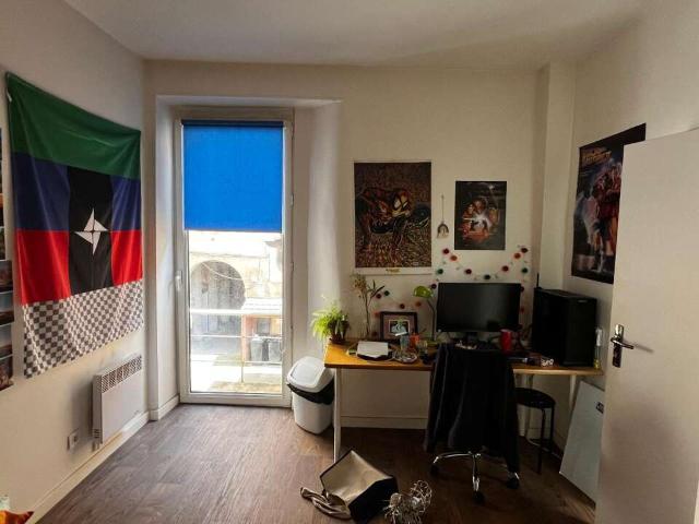Location appartement 4 pièces 68 m² Lyon 2 69002