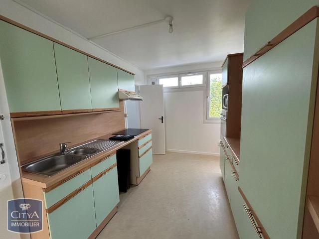 Location Appartement 4 pièces 68m² LILLE 59000