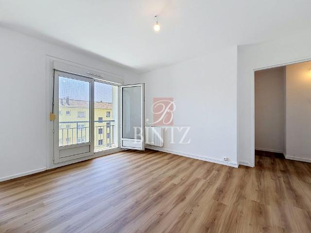 Location Appartement 4 pièces 68m² STRASBOURG 67100