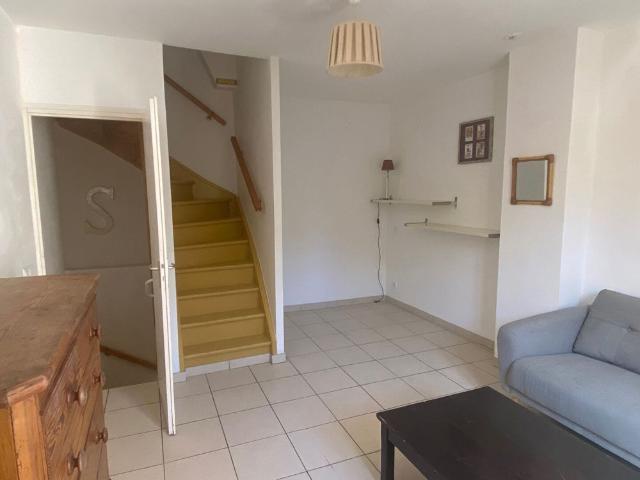 Location appartement 4 pièces, 69.72m², Bédarieux