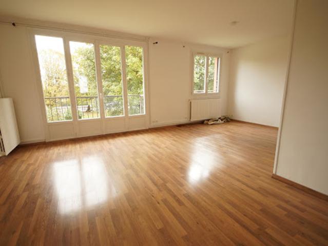 Location Appartement 4 pièces 69.3 m2 Le Mesnil le Roi