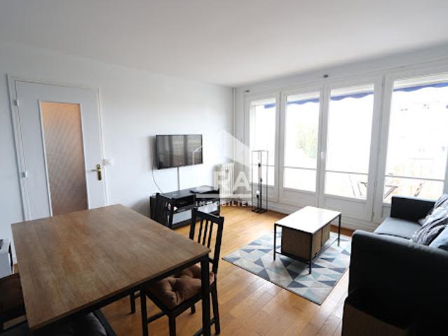 Location Appartement 4 pièces 69 m2 Orleans