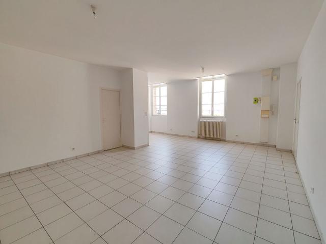 Location Appartement 4 pièces 69m²