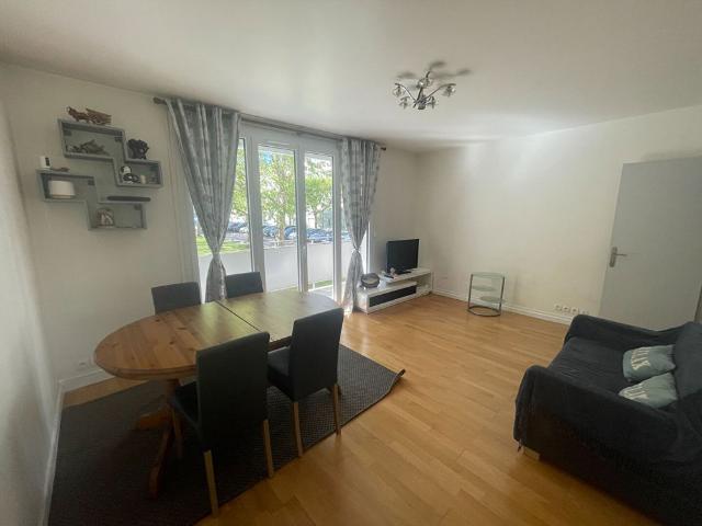 Location appartement 4 pièces, 73.19m², Créteil