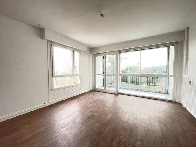 Location appartement 4 pièces, 73.26m², Évry Courcouronnes