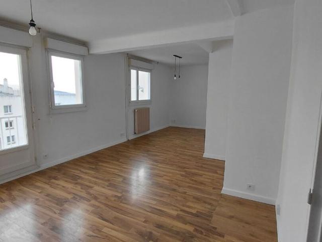 Location Appartement 4 pièces 73m²