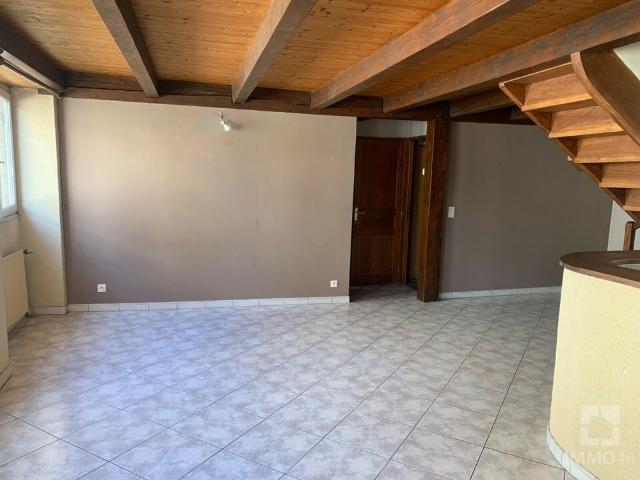 Location Appartement 4 pièces 73m² CAHORS 46000