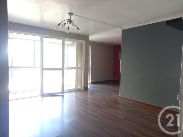Location Appartement 4 pièces 73m² CHERBOURG OCTEVILLE 50130