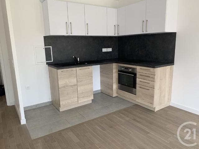 Location Appartement 4 pièces 73m² GIF SUR YVETTE 91190
