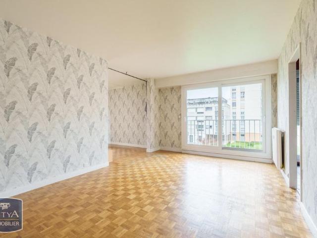Location Appartement 4 pièces 73m² DIJON 21000