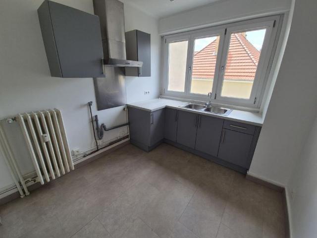 Location Appartement 4 pièces 73m² VILLERS LES NANCY 54600