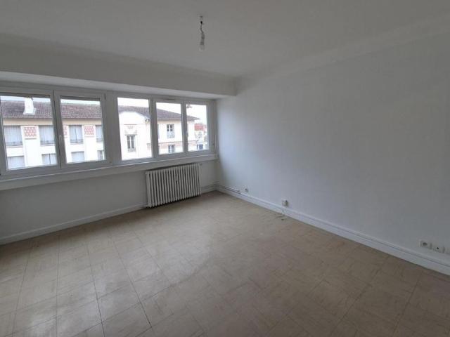 Location Appartement 4 pièces 73m² VILLERS LES NANCY 54600