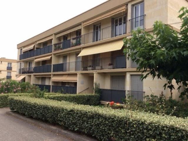 Location Appartement 4 pièces 70 m2 Aix en Provence