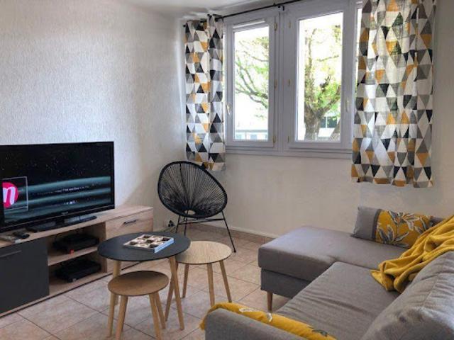 Location Appartement 4 pièces 70 m2 Avignon