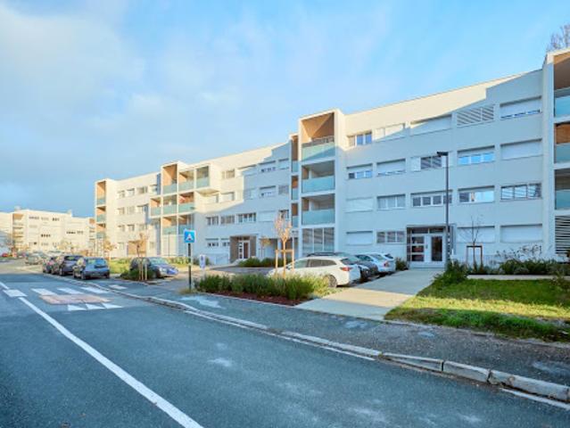 Location Appartement 4 pièces 70 m2 Gradignan
