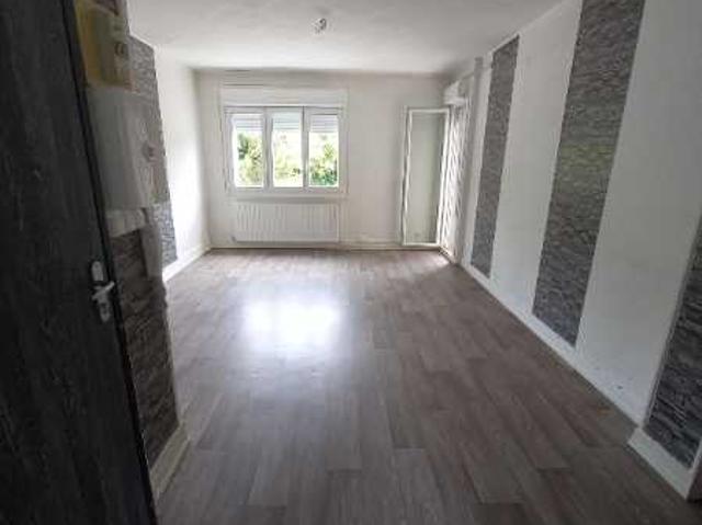 Location: Appartement 4 pièces 70 m2 – HERIMONCOURT
